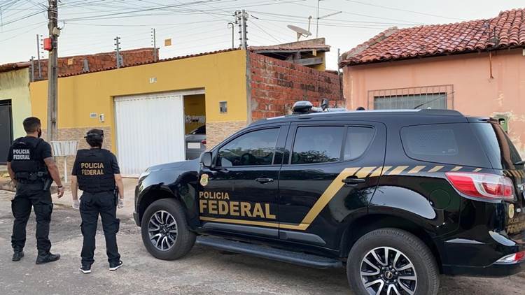 POLICIA FEDERAL